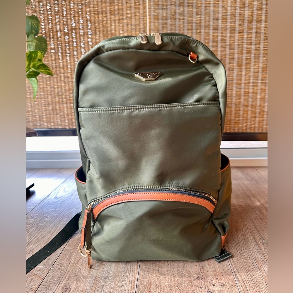 Ellen Tracy Olive Green 16L Laptop Backpack 17” 19”